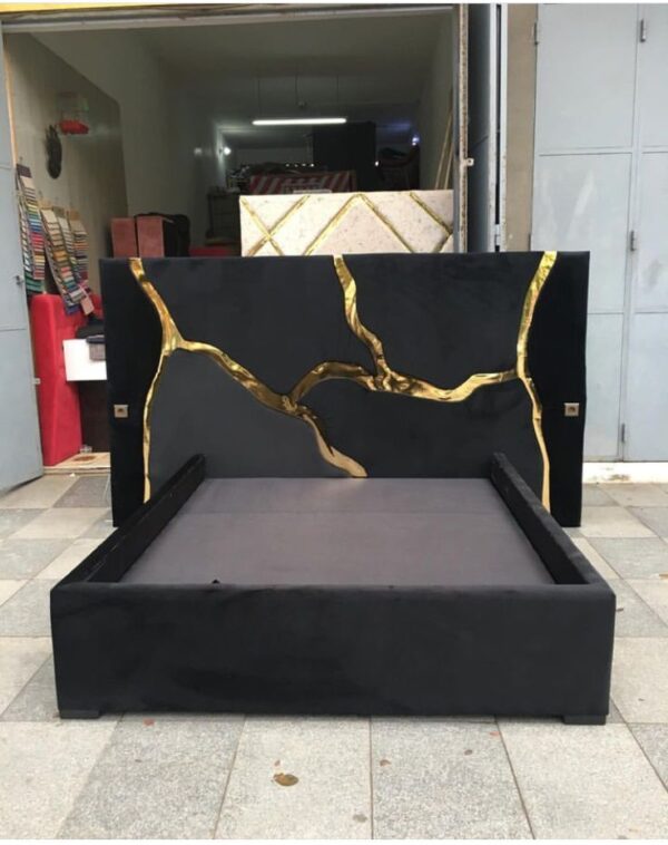 ABSTRACT-DESIGN-Quality-padded-bed