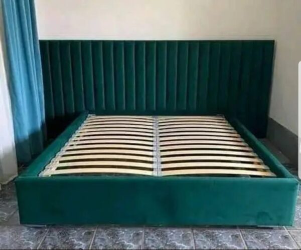 Quality-padded-bed